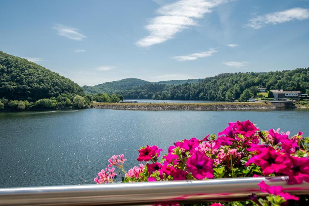 Garni Hotel Henn Simmerath Exterior photo